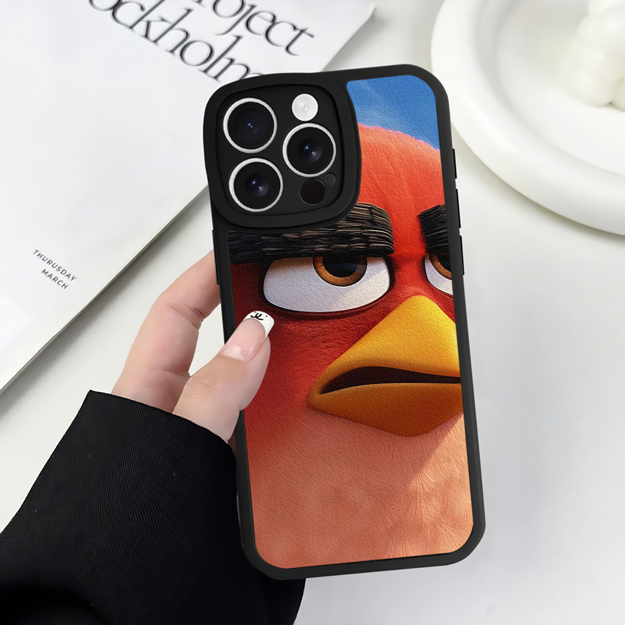 （画像用） Angry Birds アングリーバード 【iPhone 16シリーズ対応】シリコンスマホケース（レザー調） 材質：シリコン